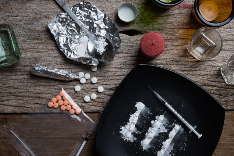 A Guide to Recognizing Drug Paraphernalia and Their Use Edited